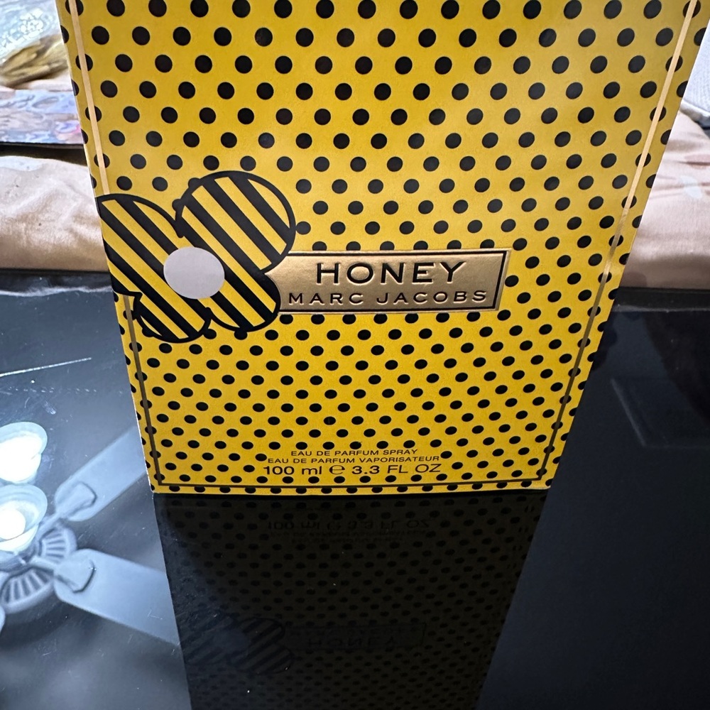 Honey  Marc Jacob’s Eau De Parfum Spray